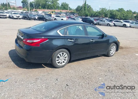 2017 Nissan Altima 2.5 S z USA, uszkodzony, nr VIN 1N4AL3AP6HC214449